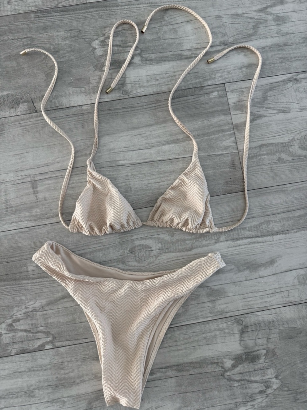 Monday Swimwear Palma Top Byron Bottom Size Small